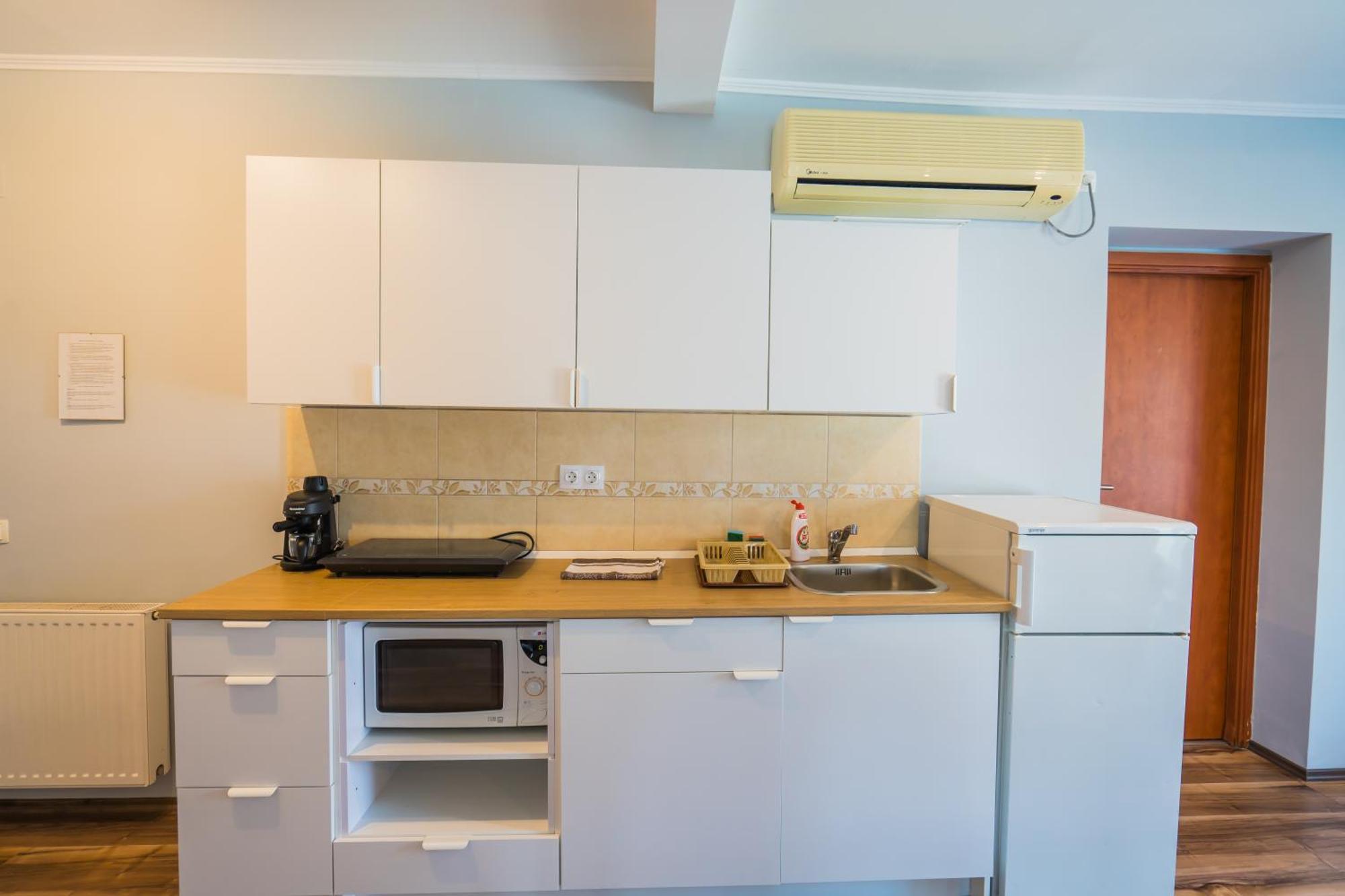 שיופוק Riviera Apartmanhaz מראה חיצוני תמונה