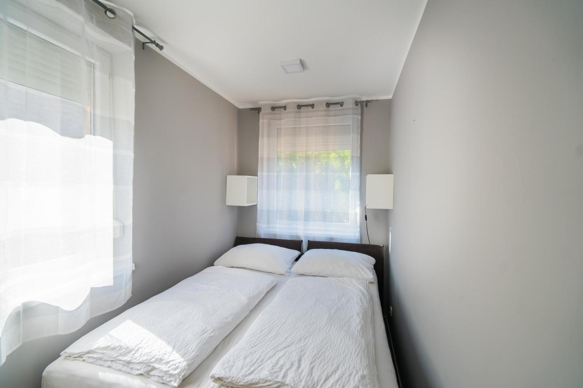 שיופוק Riviera Apartmanhaz מראה חיצוני תמונה